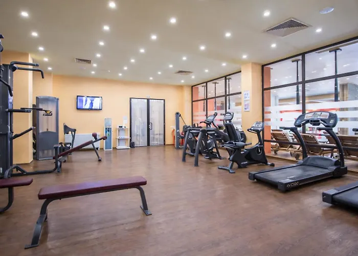 Luxury Private At Barcelo Complex דירה *